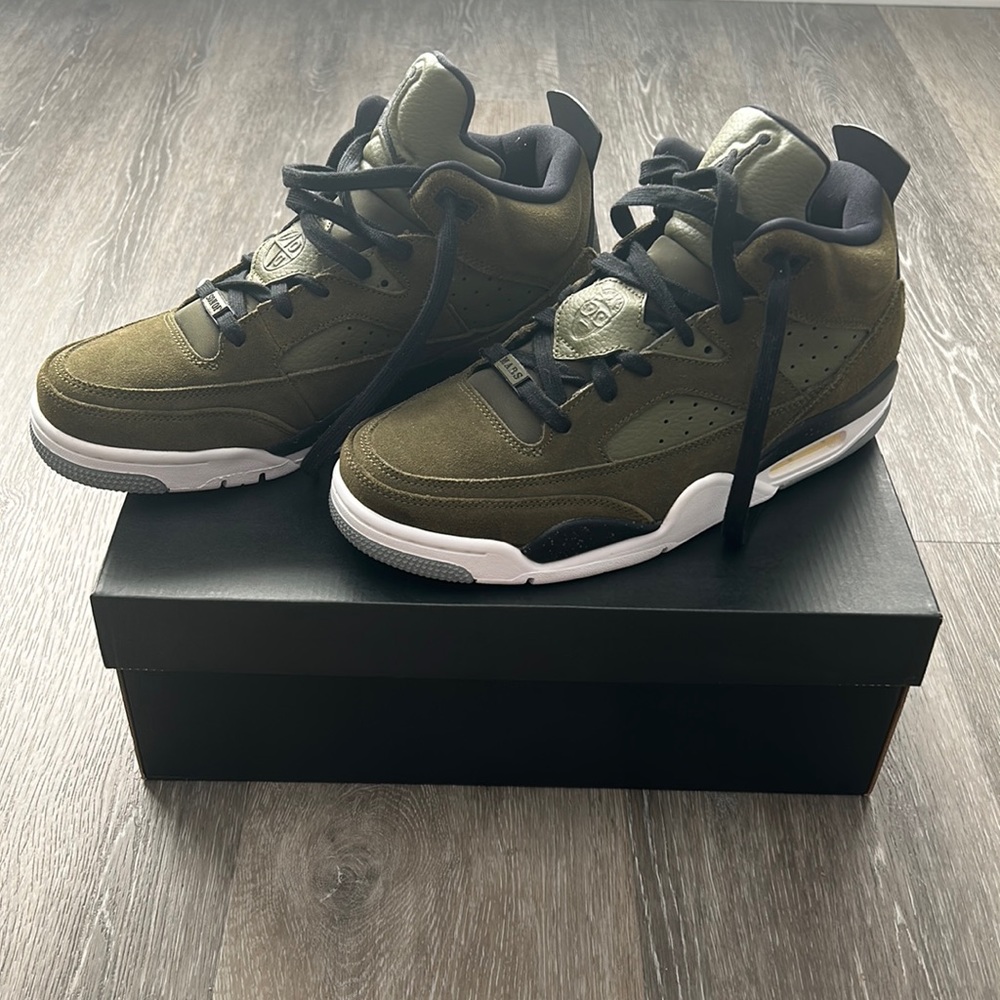 Jordan Son of Low Men’s Size 9